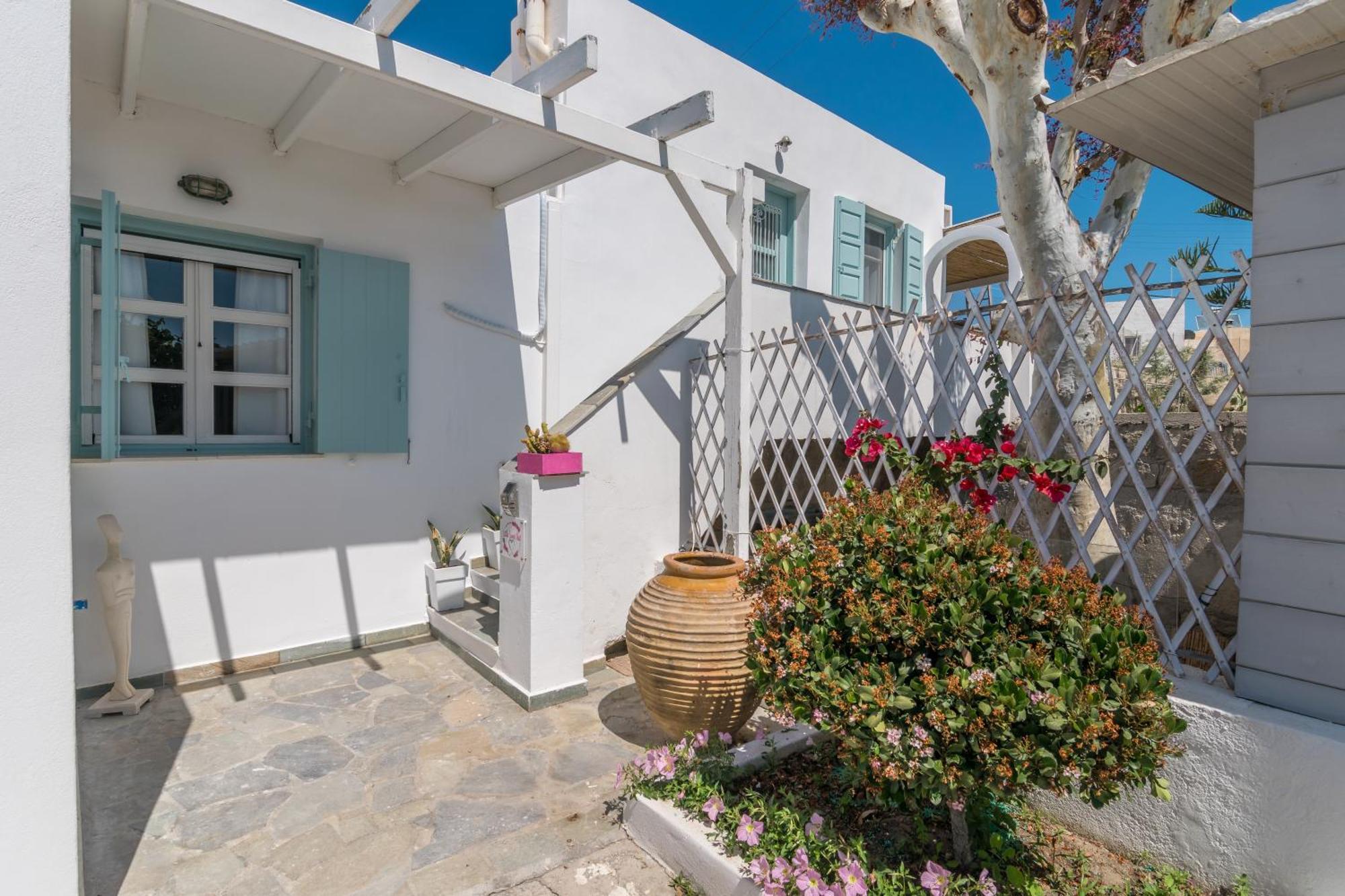 Lina And Babis' Home Adamantas  Exterior foto