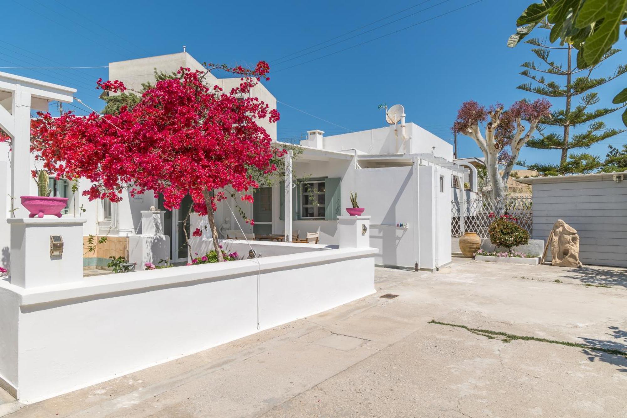 Lina And Babis' Home Adamantas  Exterior foto