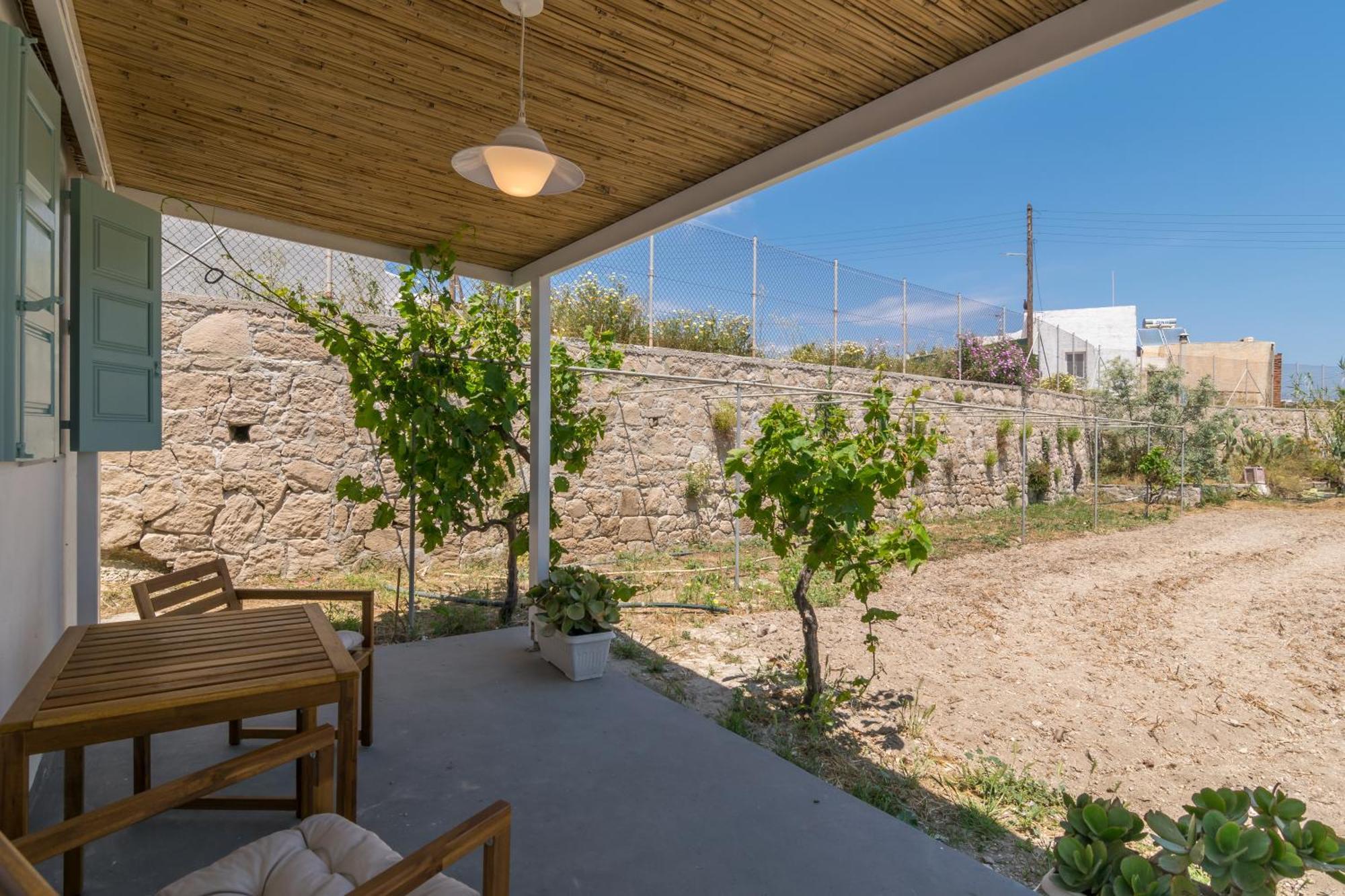Lina And Babis' Home Adamantas  Exterior foto